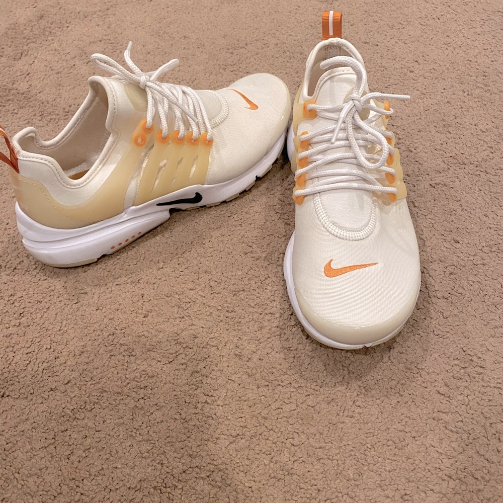 Womens Nike Running Sneakers